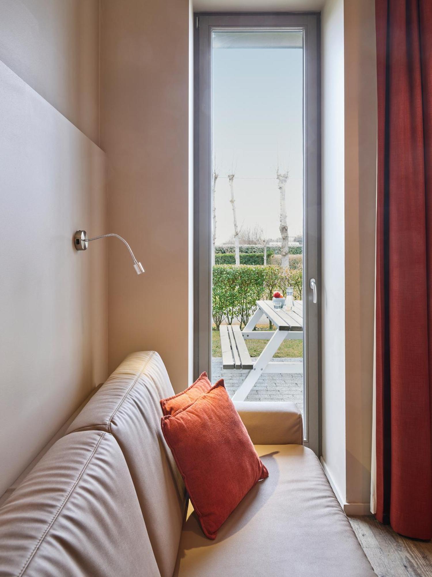 Holiday Suites Westende - Middelkerke Exterior photo